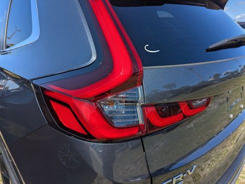 Used 2023 Honda CR-V Sport image 6