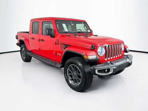 Used 2020 Jeep Gladiator Overland image 4