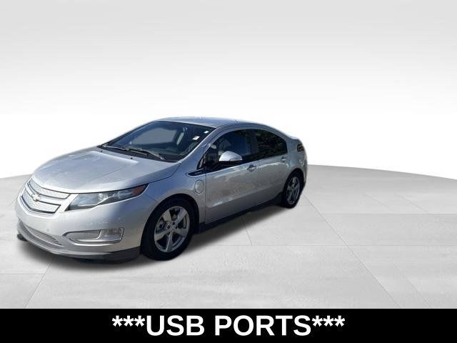 Used 2014 Chevrolet Volt Premium w/ Premium Trim Package FWD image 5