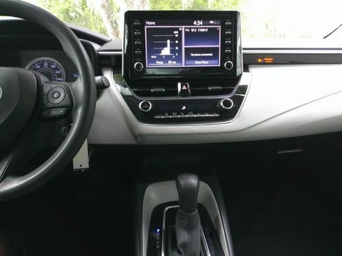 Used 2020 Toyota Corolla LE FWD image 15