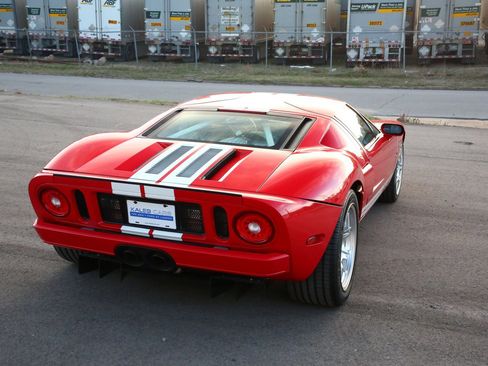 Used 2005 Ford GT image 35