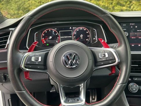 Used 2019 Volkswagen Jetta GLI Autobahn image 6