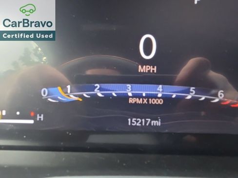Used 2025 Jeep Grand Cherokee Laredo X w/ Luxury Tech Group I AWD/4WD image 16