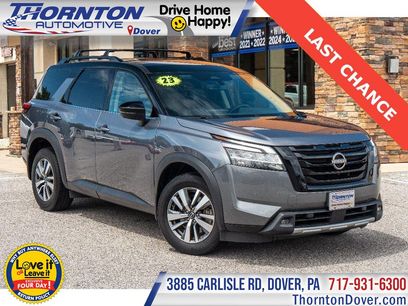 Used 2023 Nissan Pathfinder SL w/ Black Appearance Package