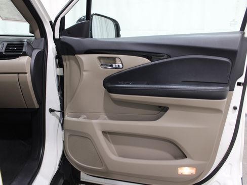 Used 2019 Honda Ridgeline RTL-E image 25