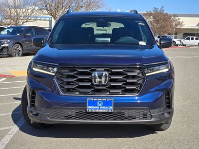 New 2025 Honda Pilot Sport