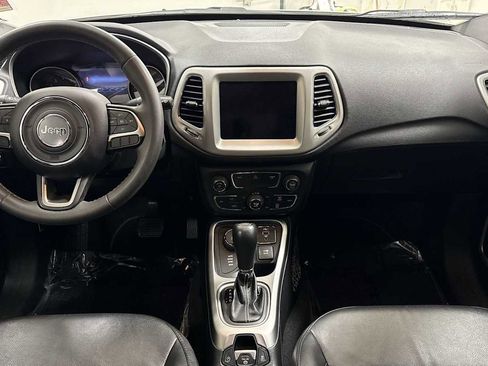 Used 2021 Jeep Compass Latitude image 26