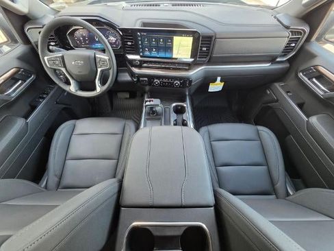 New 2026 Chevrolet Silverado 1500 LT Trail Boss w/ LT Trail Boss Premium Package AWD/4WD image 2