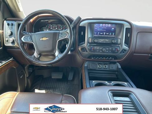 Used 2019 Chevrolet Silverado 2500 High Country w/ Duramax Plus Package AWD/4WD image 15
