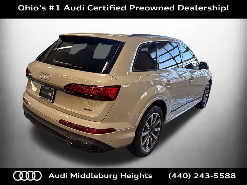 Used 2023 Audi Q7 2.0T Premium Plus w/ Premium Plus Package AWD/4WD image 9