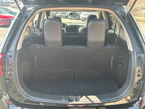 Used 2019 Mitsubishi Outlander SE image 23