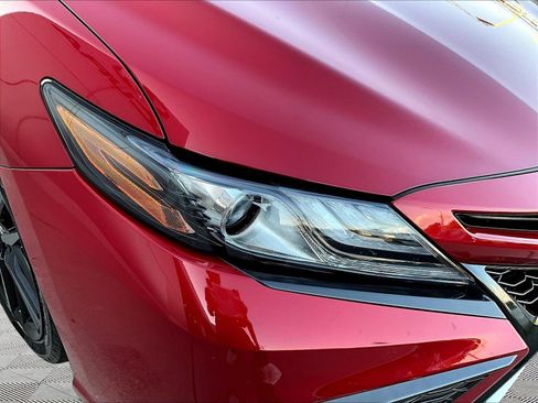 Used 2021 Toyota Camry XSE FWD image 31