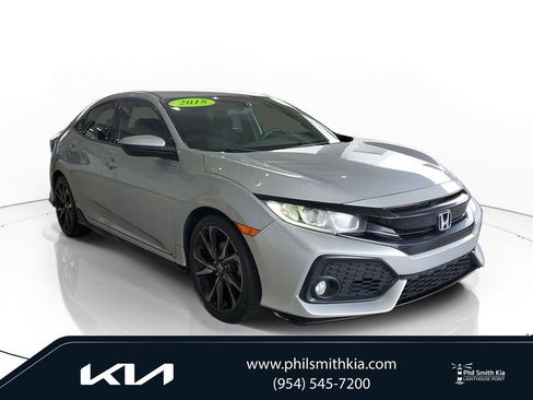 Used 2018 Honda Civic Sport image 1