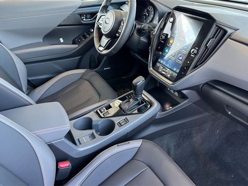 New 2025 Subaru Crosstrek 2.5i Limited w/ Crosstrek Mirror Package image 19