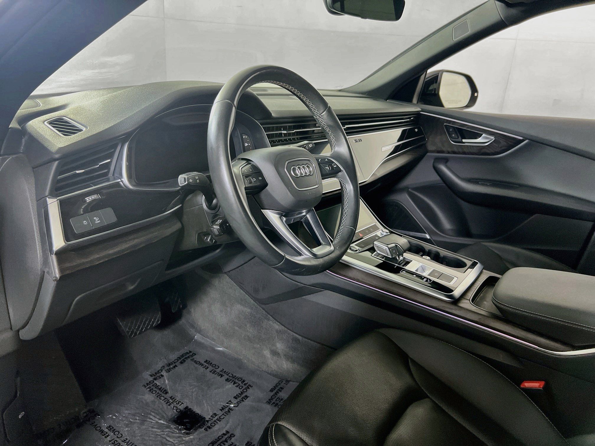 Used 2021 Audi Q8 Premium Plus w/ Premium Plus Package AWD/4WD image 9