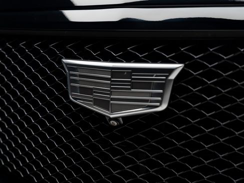 Used 2023 Cadillac Escalade Sport w/ LPO, ONYX Package AWD/4WD image 13