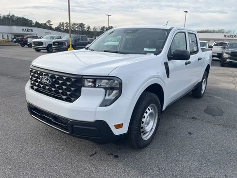 New 2026 Ford Maverick XL image 12