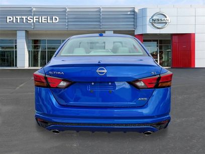 New 2025 Nissan Altima 2.5 SL