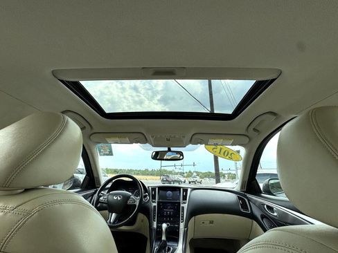 Used 2015 INFINITI Q50 Premium image 18