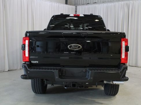 New 2026 Ford F250 Lariat w/ Black Appearance Package AWD/4WD image 25