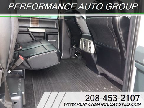 Used 2016 Ford F150 Lariat w/ Equipment Group 502A Luxury AWD/4WD image 12