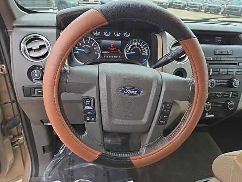 Used 2011 Ford F150 XLT w/ XLT Convenience Pkg image 46