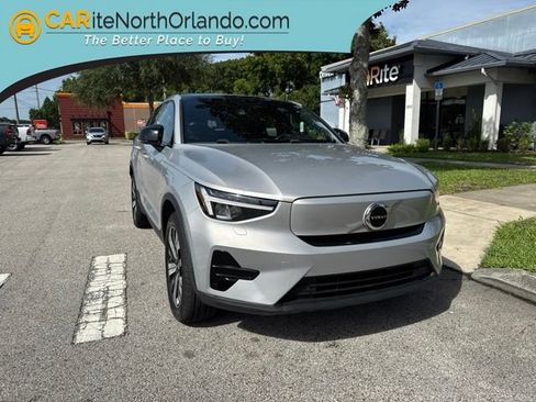 Used 2023 Volvo C40 Recharge Core w/ Climate Package AWD/4WD image 1