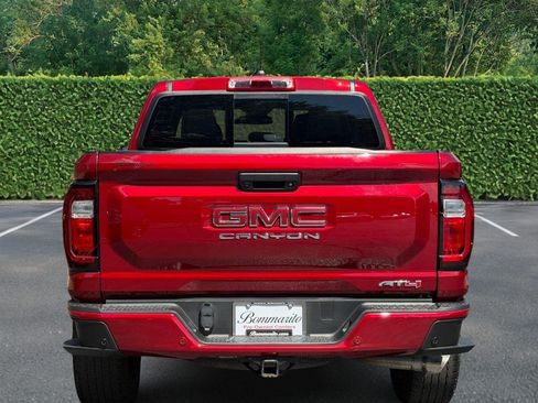 Used 2023 GMC Canyon AT4 w/ AT4 Premium Package AWD/4WD image 5