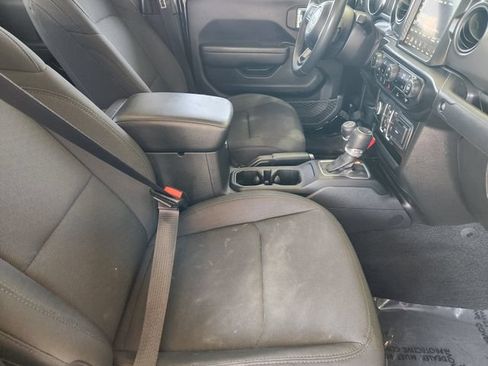 Used 2022 Jeep Gladiator Sport AWD/4WD image 19