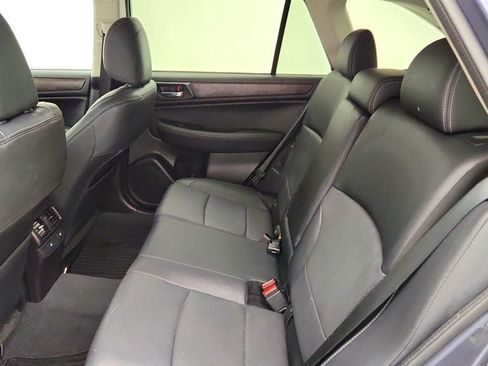 Used 2016 Subaru Outback 2.5i Limited AWD/4WD image 21