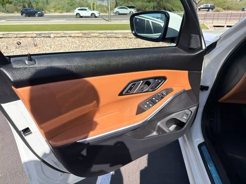 Used 2023 BMW 330i Sedan w/ Premium Package RWD image 7