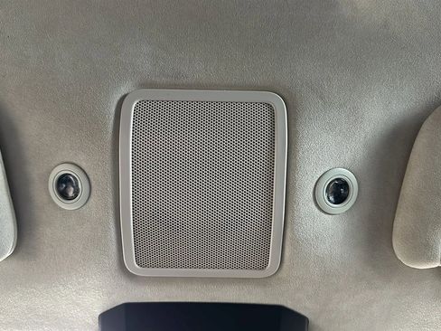 Used 2016 Tesla Model S 60 image 24