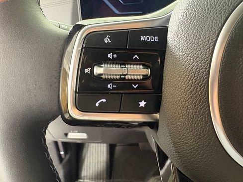 New 2026 Kia Carnival SX Prestige FWD image 23