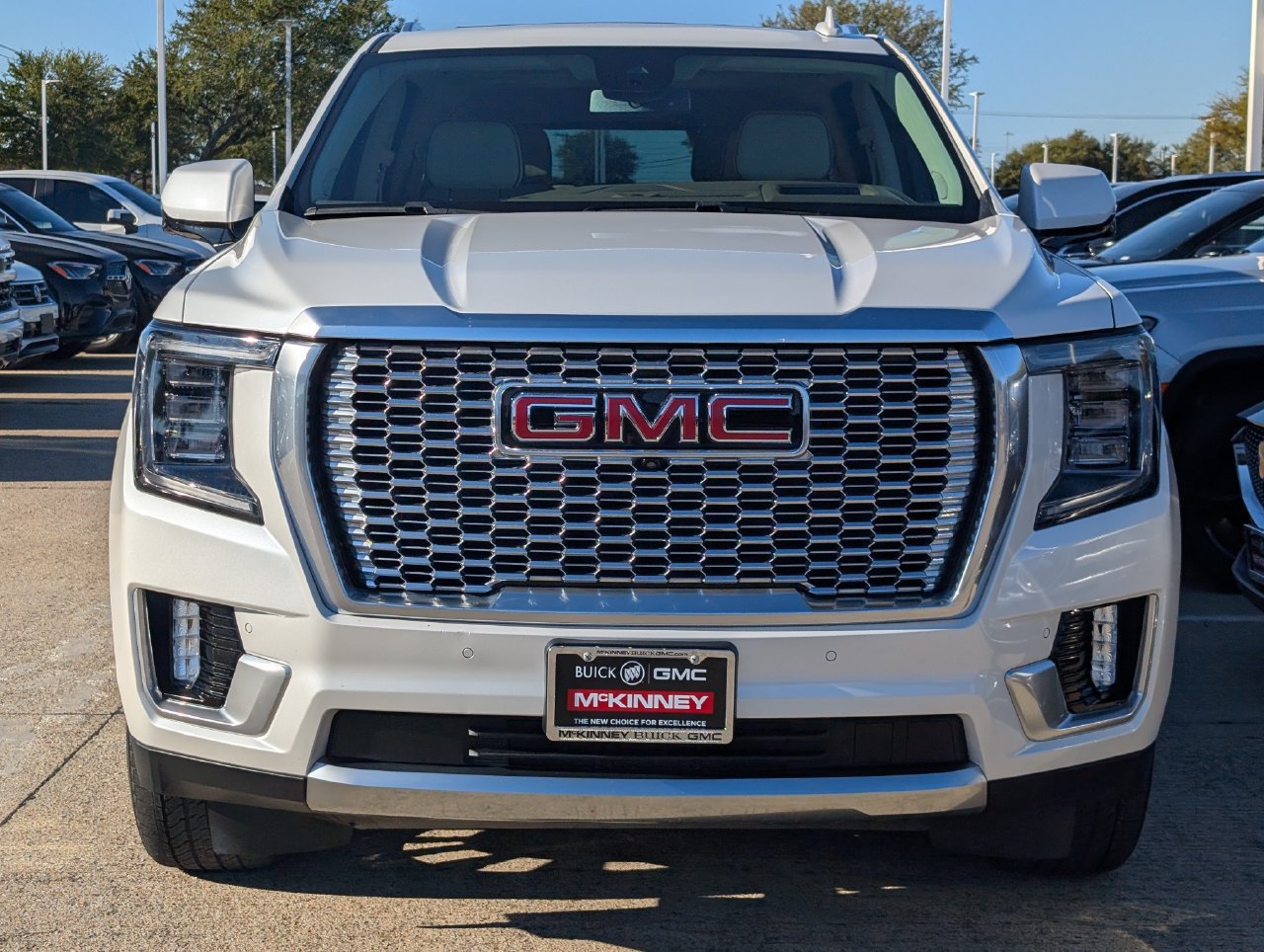 Used 2024 GMC Yukon Denali RWD image 6