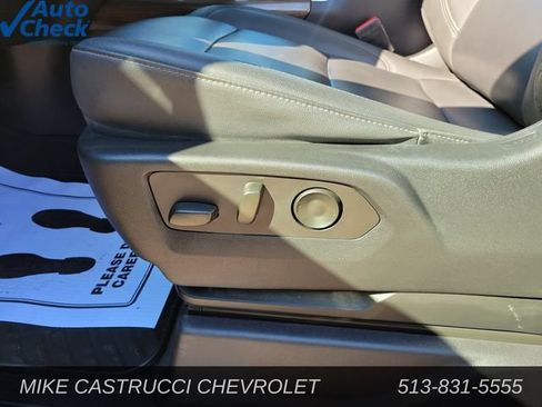Used 2023 Chevrolet Silverado 1500 LT w/ Leather Package AWD/4WD image 19