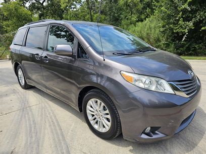 Used 2012 Toyota Sienna XLE