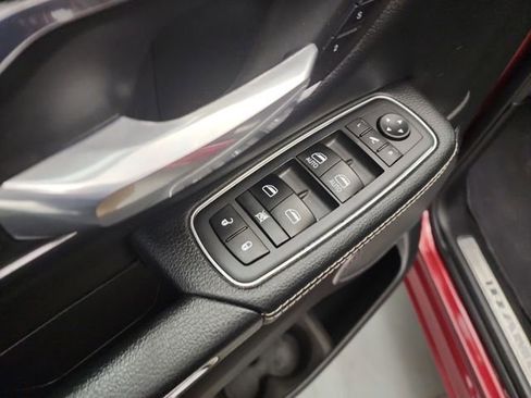 Used 2020 RAM 1500 Laramie image 16