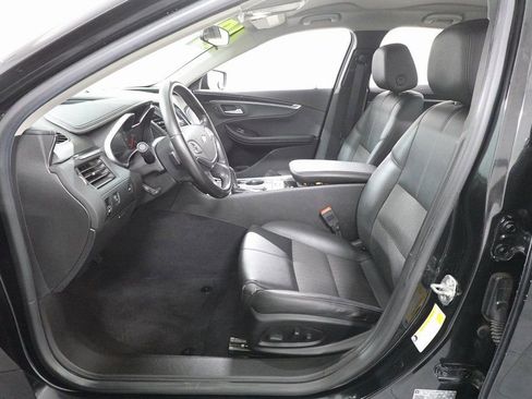 Used 2019 Chevrolet Impala LT image 10