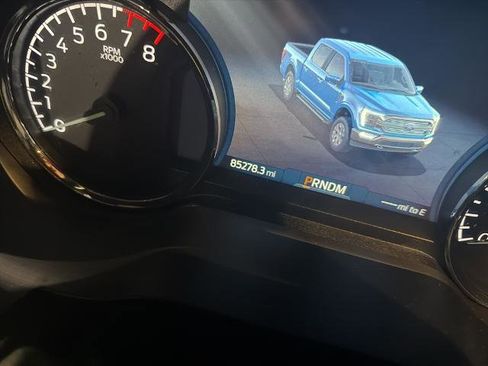 Certified 2022 Ford F150 XLT w/ Equipment Group 302A High image 9