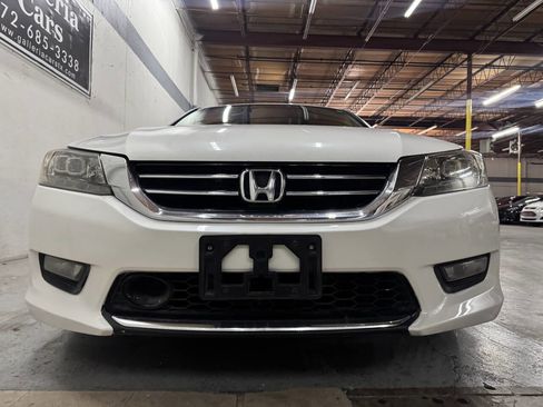 Used 2015 Honda Accord Touring image 4
