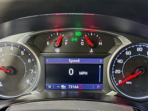 Used 2021 GMC Terrain SLT w/ Elevation Edition image 10