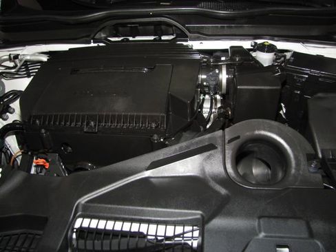 Used 2025 Honda Pilot Touring image 22