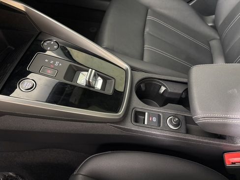 Used 2024 Audi A3 2.0T Premium image 32