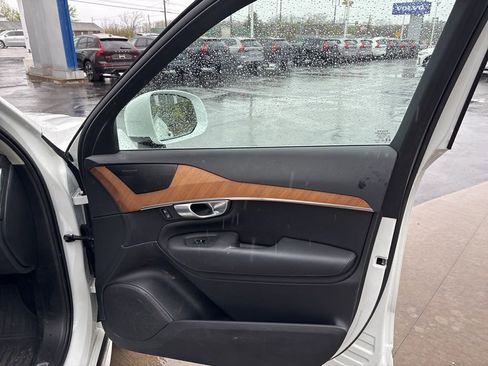 Used 2023 Volvo XC90 B6 Plus w/ Protection Package Premier AWD/4WD image 33