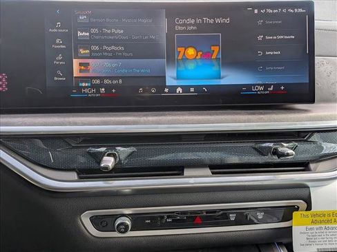 Used 2026 BMW X7 xDrive40i image 14