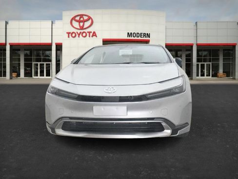 New 2026 Toyota Prius Plug-In Hybrid image 3