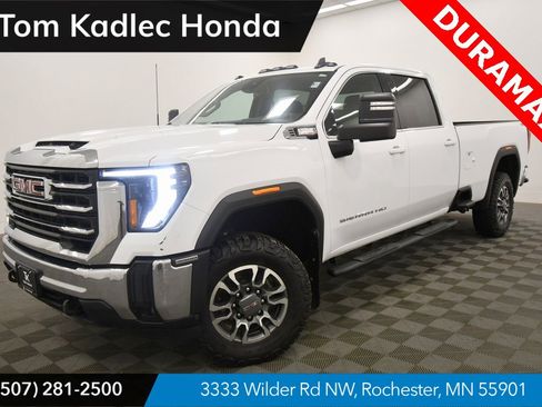 Used 2024 GMC Sierra 3500 SLE w/ SLE Convenience Package image 1