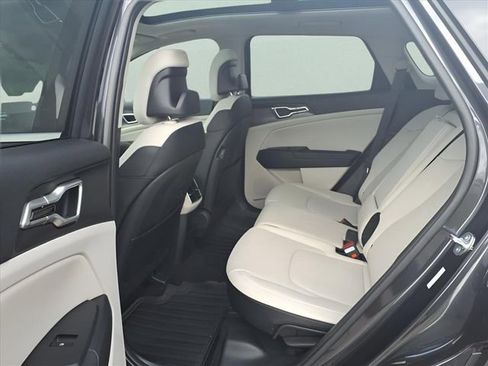 New 2026 Kia Sportage EX w/ EX Panorama Roof Package image 23