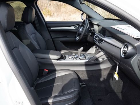 New 2026 Alfa Romeo Stelvio Sprint w/ Convenience Package image 63