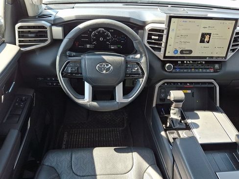 Used 2024 Toyota Sequoia Limited w/ Tow Technology Package AWD/4WD image 11